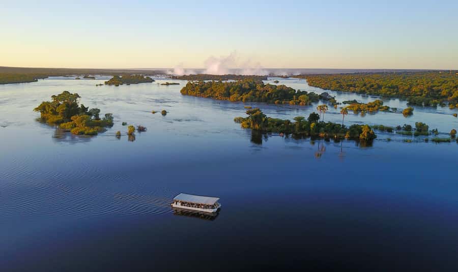 Zimbabwe: Sundowner Cruise (Standard) Zambezi River - Key points to know before booking