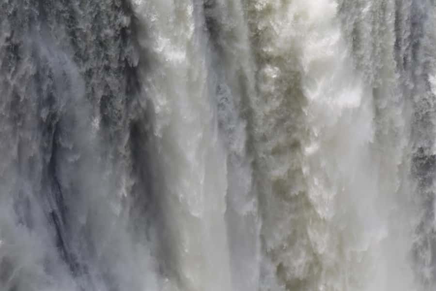 Zimbabwe & Zambia: Guided Tour of the Falls from Both Sides - Zimbabwe viewpoints give you the big picture